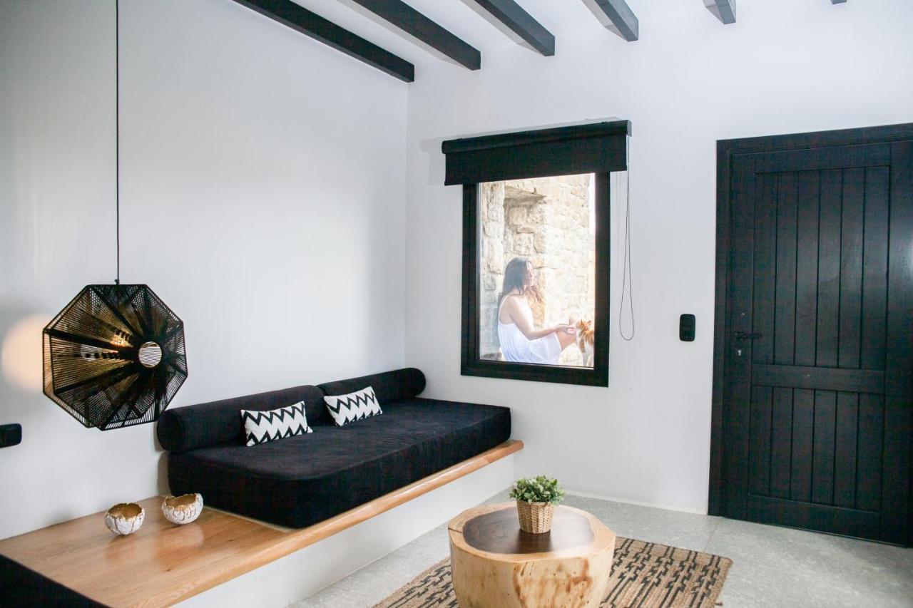 Agrari Bo Suites By Mykonos Rocks Екстер'єр фото
